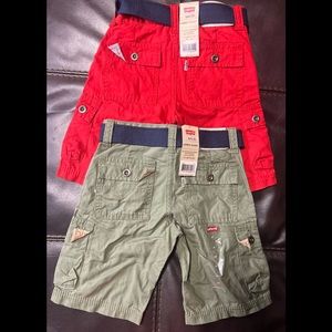**NWT Levi’s Cargo Short (2 PAIR)**